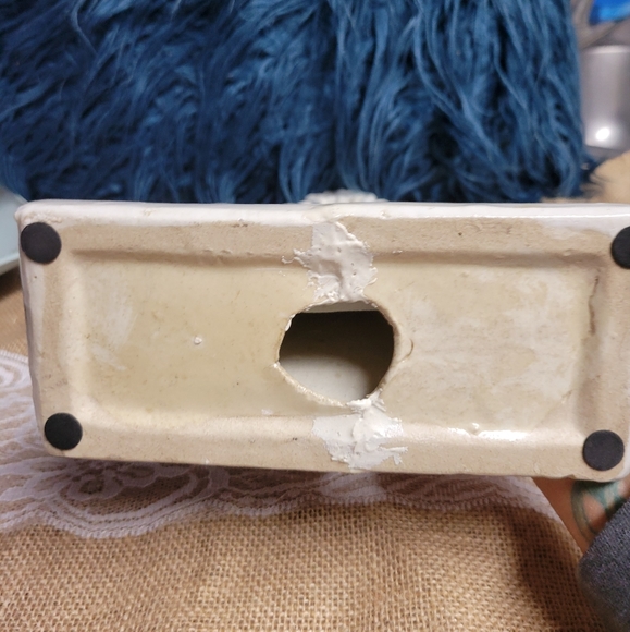 Vintage ceramic cross 12 in tall 6-7 in wide natural patina - Picture 3 of 9